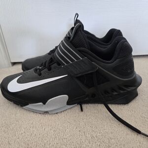 Nike Savaleos - Mens Size 7 weightlifting / squat shoes (black)